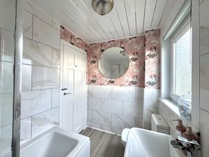 Photo 8- click for photo gallery